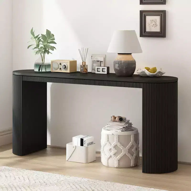 Console incurvée en MDF 80,7 cm (H) x 37,8 cm (L) x 150,3 cm (P)