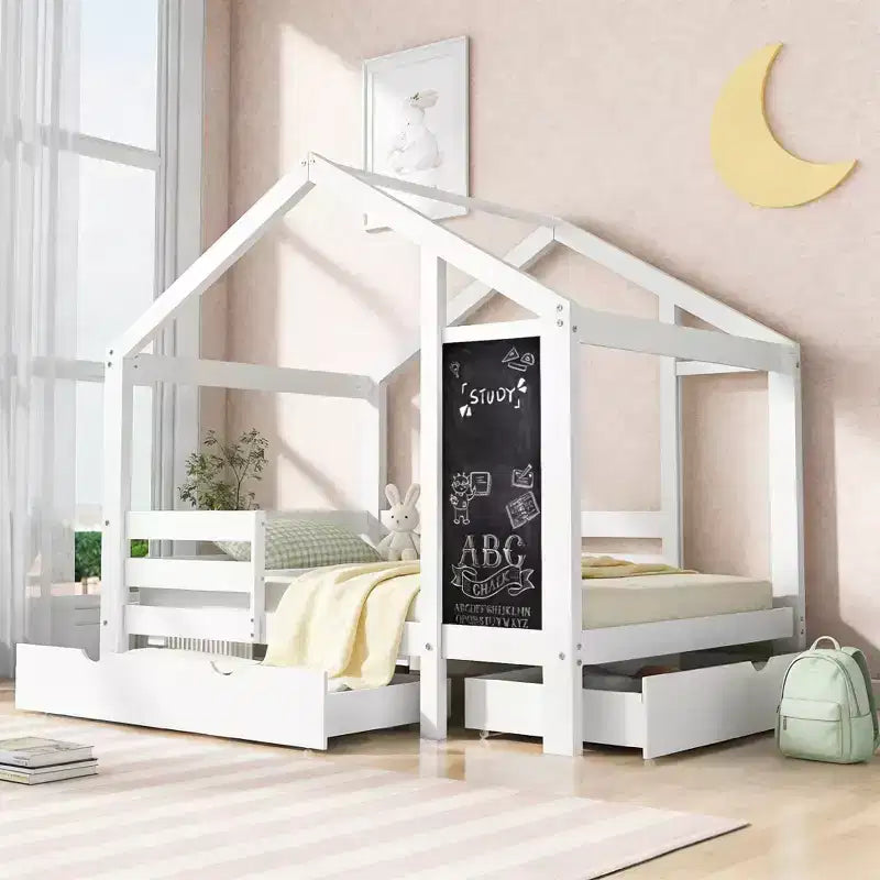 Lit d'enfant en bois avec cadre de maison, double, 183 cm (H) x 106,4 cm (l) x 203,5 cm (P)